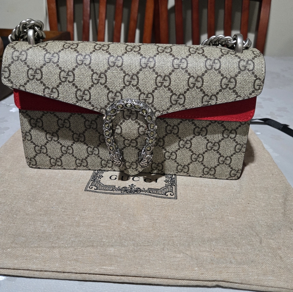 Gucci Brown and Red Shoulder Bag with GG Supreme Canvas